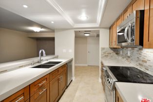 Condominium, 10660 WILSHIRE blvd, Westwood, CA 90024 - 7