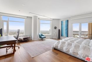 Condominium, 1 Century dr, Westwood, CA 90067 - 7