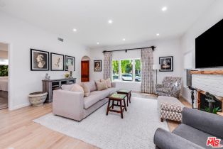 , 10728 Rochester ave, Westwood, CA 90024 - 4