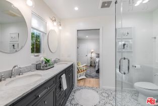 , 10728 Rochester ave, Westwood, CA 90024 - 12