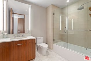 , 1 Century dr, Westwood, CA 90067 - 14