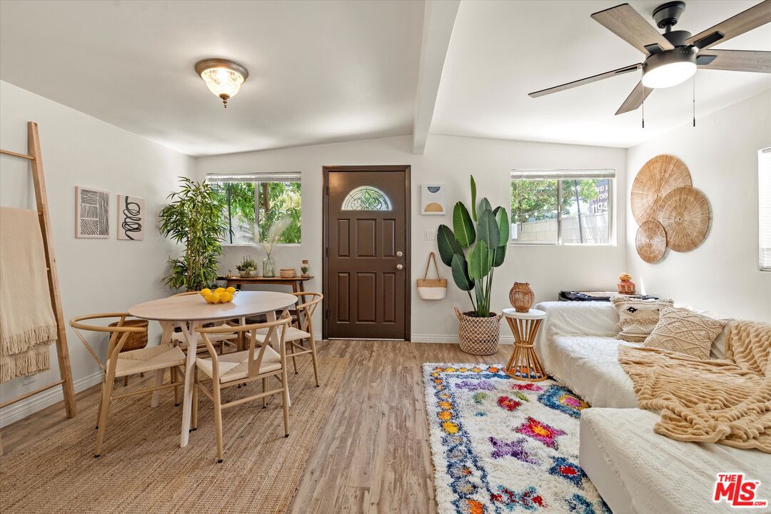 Single Family Residence, 11945 Jefferson blvd, Culver City, CA 90230 - 1