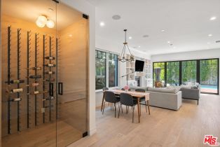 , 1086 Marco pl, Venice, CA 90291 - 5