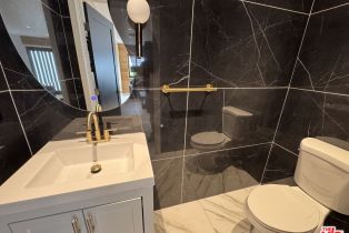 , 20529 Miranda Place, Woodland Hills, CA 91637 - 11