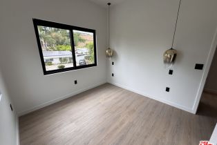 , 20529 Miranda Place, Woodland Hills, CA 91637 - 17