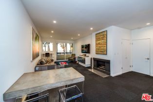 , 2221 Ocean ave, Santa Monica, CA 90405 - 6