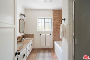 Single Family Residence, 5507 Norwich ave, Sherman Oaks, CA 91411 - 28