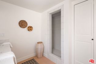 Single Family Residence, 5507 Norwich ave, Sherman Oaks, CA 91411 - 42