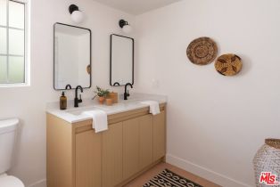 Single Family Residence, 5507 Norwich ave, Sherman Oaks, CA 91411 - 41