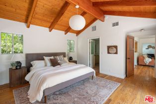 Single Family Residence, 5507 Norwich ave, Sherman Oaks, CA 91411 - 39