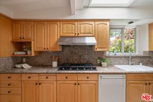 Single Family Residence, 5507 Norwich ave, Sherman Oaks, CA 91411 - 15