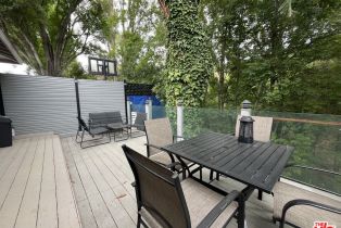 , 3708 Woodcliff rd, Sherman Oaks, CA 91403 - 8