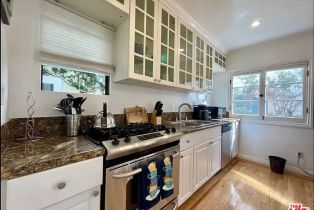 , 907 18th Street, Santa Monica, CA 90403 - 9