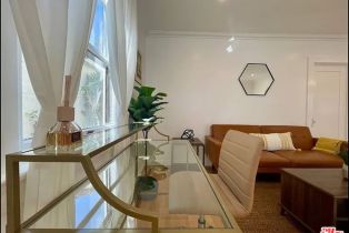 , 907 18th Street, Santa Monica, CA 90403 - 6