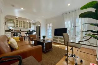 , 907 18th Street, Santa Monica, CA 90403 - 2