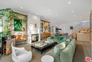 Single Family Residence, 810 Amoroso pl, Venice, CA 90291 - 3