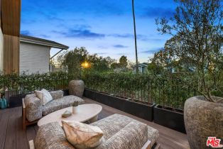 Single Family Residence, 810 Amoroso pl, Venice, CA 90291 - 12
