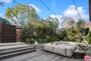 Single Family Residence, 810 Amoroso pl, Venice, CA 90291 - 2