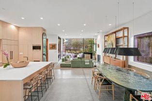 Single Family Residence, 810 Amoroso pl, Venice, CA 90291 - 5