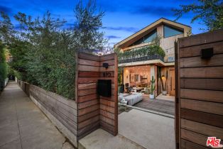 Single Family Residence, 810 Amoroso pl, Venice, CA 90291 - 21