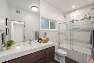 Single Family Residence, 4148 Sunswept dr, Studio City, CA 91604 - 17