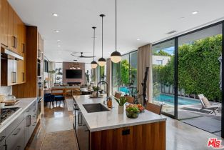 Single Family Residence, 1102 Amoroso pl, Venice, CA 90291 - 13