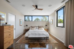 Single Family Residence, 1102 Amoroso pl, Venice, CA 90291 - 48