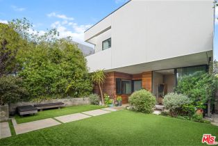 Single Family Residence, 1102 Amoroso pl, Venice, CA 90291 - 4