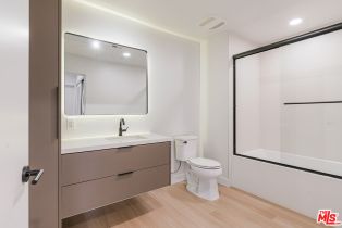 , 10601 Washington blvd, Culver City, CA 90232 - 13