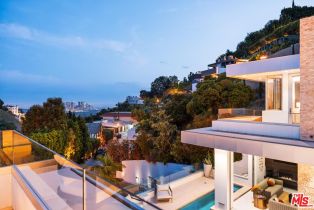 Single Family Residence, 9311 Readcrest dr, Beverly Hills, CA 90210 - 2