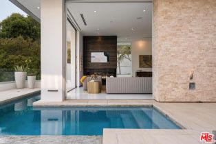 Single Family Residence, 9311 Readcrest dr, Beverly Hills, CA 90210 - 7