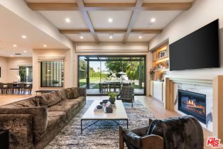 , 5084 Valjean ave, Encino, CA 91436 - 9