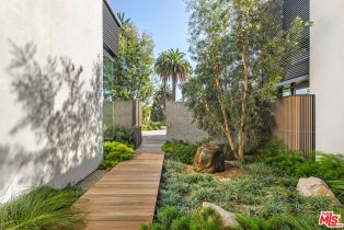 , 1115 Georgina ave, Santa Monica, CA 90402 - 5