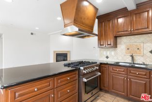 , 1146 Hacienda pl, West Hollywood , CA 90069 - 9