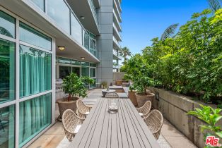Condominium, 13600 Marina Pointe dr, Marina Del Rey, CA 90292 - 13