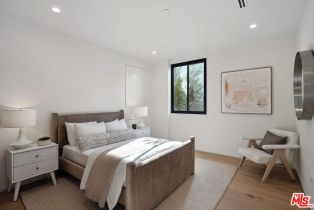 Single Family Residence, 3670 Buena Park dr, Studio City, CA 91604 - 34