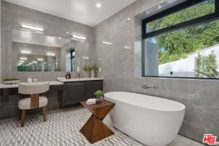 Single Family Residence, 3670 Buena Park dr, Studio City, CA 91604 - 28