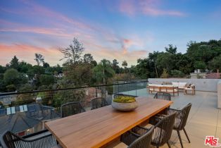 Single Family Residence, 3670 Buena Park dr, Studio City, CA 91604 - 19