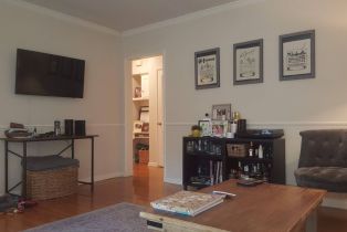 Apartment, 304 REEVES dr, Beverly Hills, CA 90212 - 11