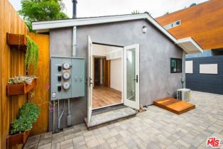 , 2341 Beach ave, Venice, CA 90291 - 13