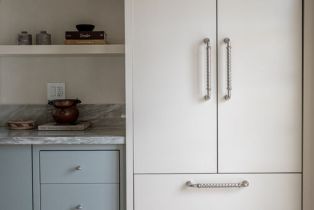 Single Family Residence, 2453 Oak st, Santa Monica, CA 90405 - 4