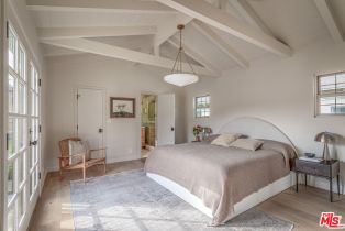 Single Family Residence, 2453 Oak st, Santa Monica, CA 90405 - 15