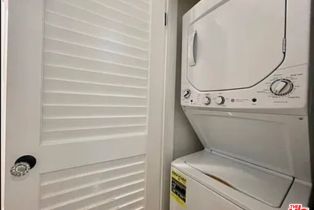 , 1118 10th Street, Santa Monica, CA 90403 - 9