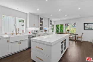 , 1400 Club View dr, Westwood, CA 90024 - 7