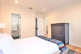 , 1028 12th Street, Santa Monica, CA 90403 - 8