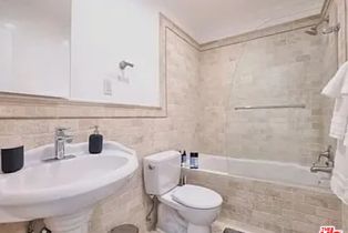 , 1028 12th Street, Santa Monica, CA 90403 - 12