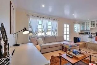 , 1028 12th Street, Santa Monica, CA 90403 - 4