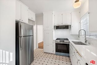 Residential Income, 327 Swall dr, Beverly Hills, CA 90211 - 32