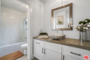 Single Family Residence, 657 Mildred ave, Venice, CA 90291 - 32