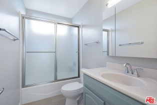 Condominium, 1253 Berkeley st, Santa Monica, CA 90404 - 23